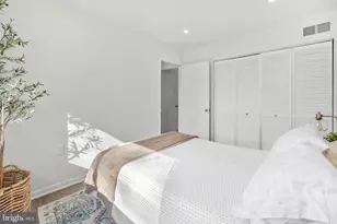 2320 Emerald Heights Ct, Reston, VA 20191 - Photo 24