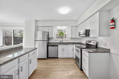 2320 Emerald Heights Court, Reston, VA 20191 - Photo 18