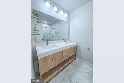 10321 Hampshire Green Avenue, Fairfax, VA 22032 - Photo 32