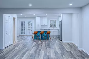 10321 Hampshire Green Ave, Fairfax, VA 22032 - Photo 12