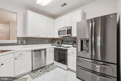 11322 Westbrook Mill Lane #204, Fairfax, VA 22030 - Photo 6