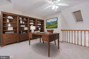 8735 Stone Hill Pl, Springfield, VA 22153 - Photo 12