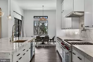 1221 Riley Preserve Ct, Great Falls, VA 22066 - Photo 12