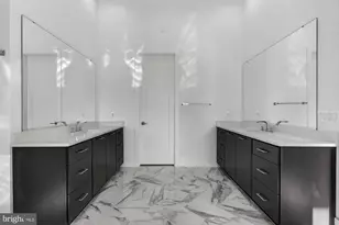 1221 Riley Preserve Ct, Great Falls, VA 22066 - Photo 34