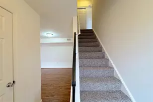 4643 Logsdon Dr, Annandale, VA 22003 - Photo 2