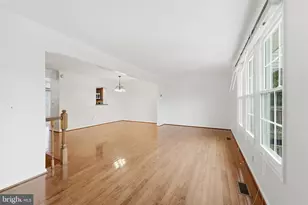 14315 Uniform Dr, Centreville, VA 20121 - Photo 12