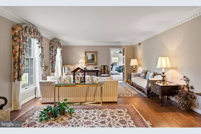 1207 Towlston Road, Great Falls, VA 22066 - Photo 10