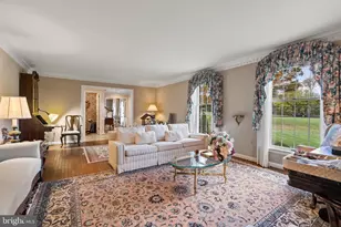 1207 Towlston Rd, Great Falls, VA 22066 - Photo 12