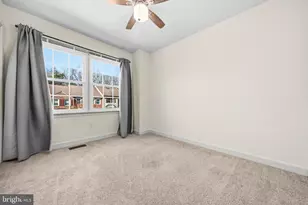 5885 Woodfield Estates Dr, Alexandria, VA 22310 - Photo 30