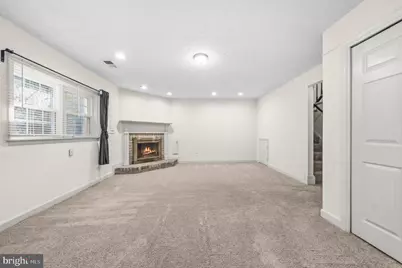 5885 Woodfield Estates Drive, Alexandria, VA 22310 - Photo 36