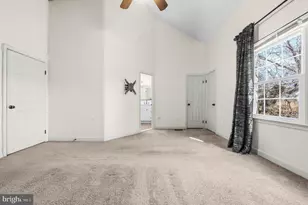 5885 Woodfield Estates Dr, Alexandria, VA 22310 - Photo 20