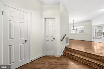 5885 Woodfield Estates Drive, Alexandria, VA 22310 - Photo 4