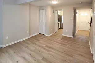 8473 Aurora Ct, Lorton, VA 22079 - Photo 12