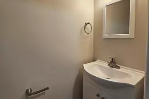 8473 Aurora Ct, Lorton, VA 22079 - Photo 4