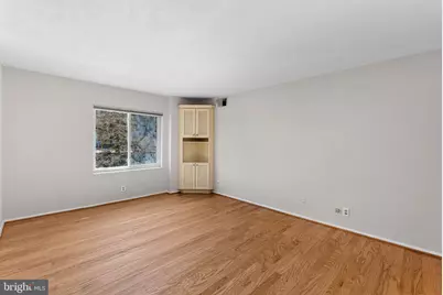 8340 Greensboro Drive #118, McLean, VA 22102 - Photo 18