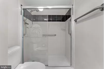 8340 Greensboro Drive #118, McLean, VA 22102 - Photo 24