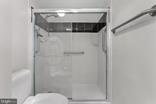 8340 Greensboro Dr, McLean, VA 22102 - Photo 24