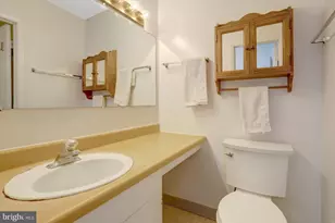 5502 Peppercorn Dr, Burke, VA 22015 - Photo 28