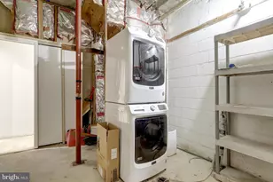 5502 Peppercorn Dr, Burke, VA 22015 - Photo 56