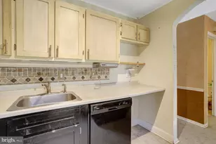 5502 Peppercorn Dr, Burke, VA 22015 - Photo 8