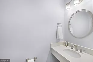 9451 Lapstrake Ln, Burke, VA 22015 - Photo 24