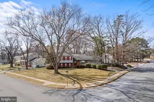 10815 Stanhope Pl, Fairfax, VA 22032 - Photo 1