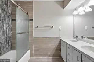 9508 Watts Rd, Great Falls, VA 22066 - Photo 24