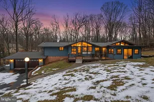 9508 Watts Rd, Great Falls, VA 22066 - Photo 1