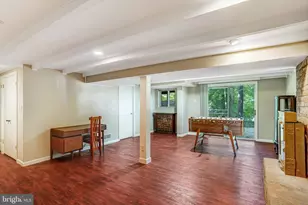 8405 Thames St, Springfield, VA 22151 - Photo 28