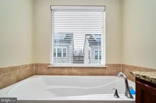 3061 Waterloo Ln, Fairfax, VA 22031 - Photo 26
