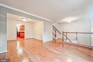 2058 Pieris Ct, Vienna, VA 22182 - Photo 6