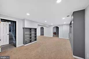 711 Campbell Way, Herndon, VA 20170 - Photo 30