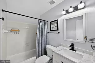 711 Campbell Way, Herndon, VA 20170 - Photo 28