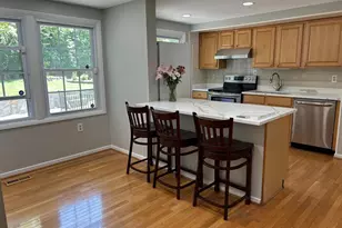 2285 Marginella Dr, Reston, VA 20191 - Photo 8