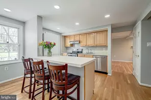 2285 Marginella Dr, Reston, VA 20191 - Photo 10