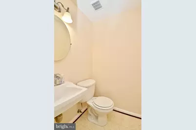 2481 Windbreak Drive, Alexandria, VA 22306 - Photo 16