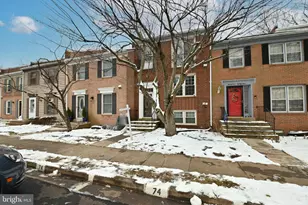 2481 Windbreak Dr, Alexandria, VA 22306 - Photo 1