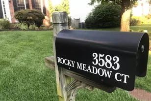 3583 Rocky Meadow Ct, Fairfax, VA 22033 - Photo 2