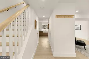 9532 Burdett Rd, Burke, VA 22015 - Photo 2