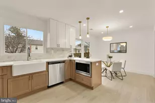 9532 Burdett Rd, Burke, VA 22015 - Photo 12