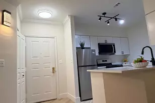 2204 Westcourt Ln, Herndon, VA 20170 - Photo 6