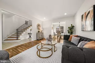 8333 Garfield Ct, Springfield, VA 22152 - Photo 6