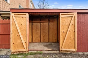 8333 Garfield Ct, Springfield, VA 22152 - Photo 56