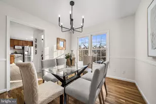 8333 Garfield Ct, Springfield, VA 22152 - Photo 12