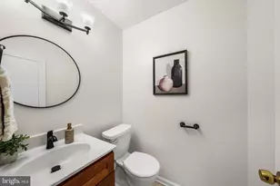 8333 Garfield Ct, Springfield, VA 22152 - Photo 24