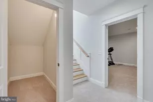 6501 Divine St, McLean, VA 22101 - Photo 64