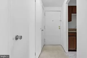 509 Florida Ave, Herndon, VA 20170 - Photo 6