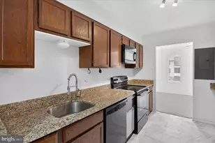 509 Florida Ave, Herndon, VA 20170 - Photo 10