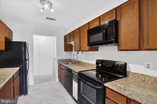 509 Florida Ave, Herndon, VA 20170 - Photo 8