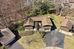 8825 Charles Hawkins Way, Annandale, VA 22003 - Photo 54